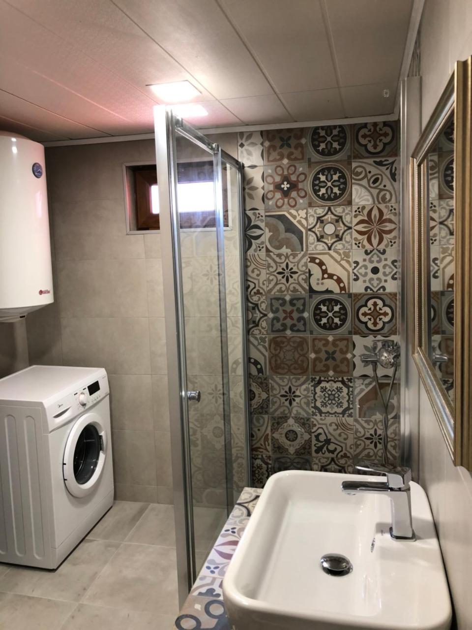 Deluxe Guest House Kvariati Dış mekan fotoğraf
